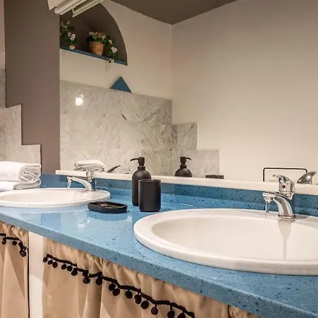 Marble - A Pochi Passi Dal Centro E Dalla Stazione Apartament